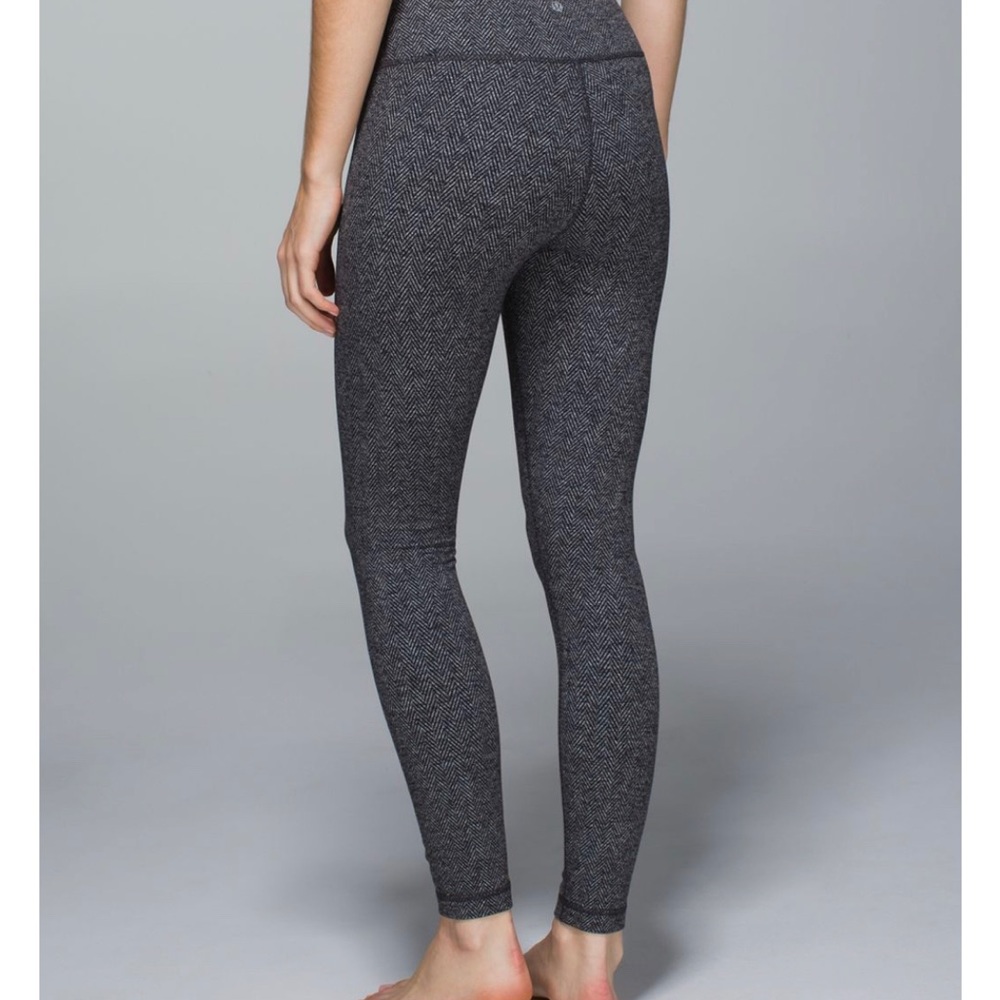 Lululemon Wunder Under Herringbone high Waisted leggings Size 2